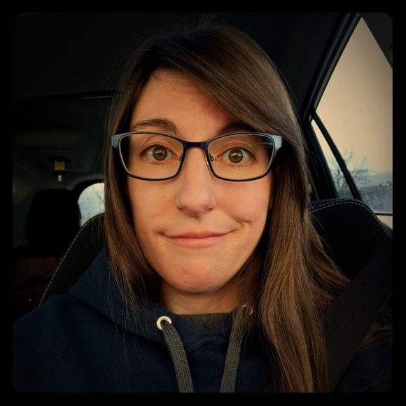 Meet your Posher, Rochelle - Picture 1 of 1